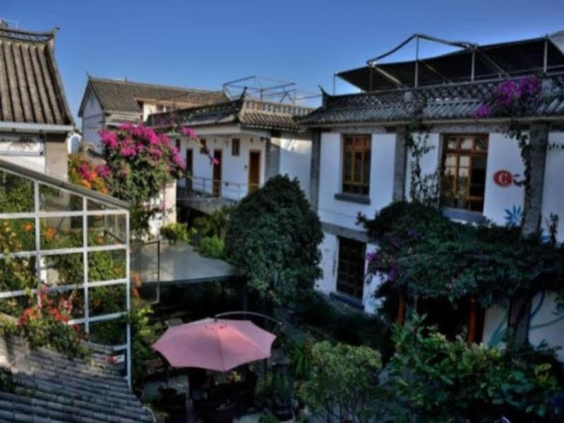 Four Seasons Youth Hostel Дали Екстериор снимка
